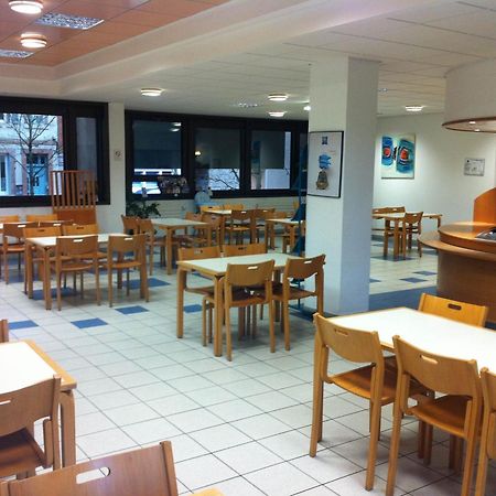 Kyriad Direct Montauban Centre Екстер'єр фото