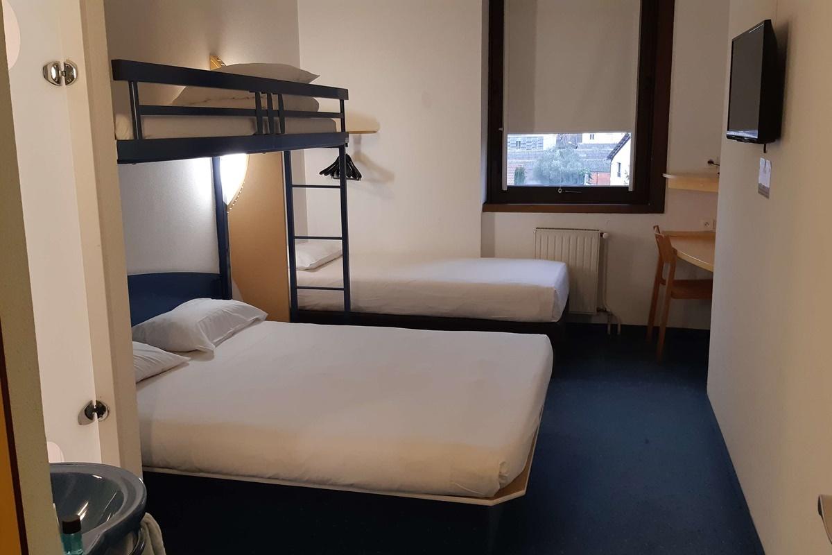 Kyriad Direct Montauban Centre Екстер'єр фото