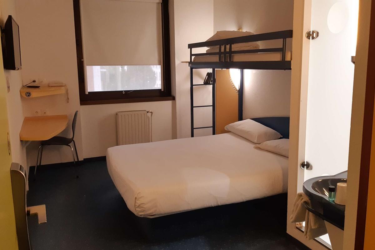 Kyriad Direct Montauban Centre Екстер'єр фото