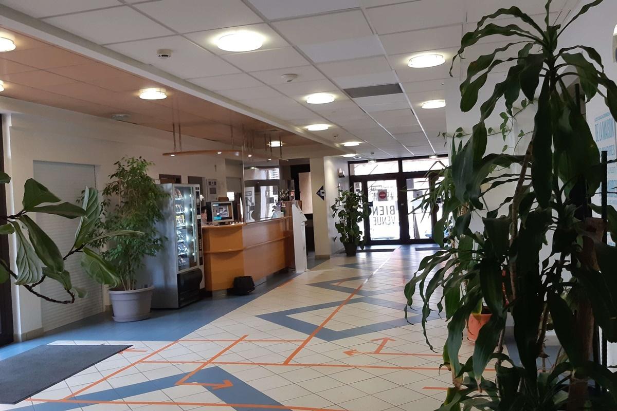 Kyriad Direct Montauban Centre Екстер'єр фото