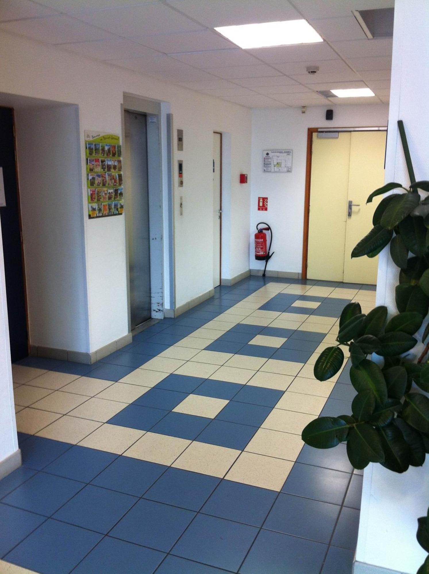 Kyriad Direct Montauban Centre Екстер'єр фото